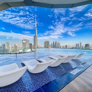 Infinity Pool & Burj Khalifa View L Luxe Paramount Apartment