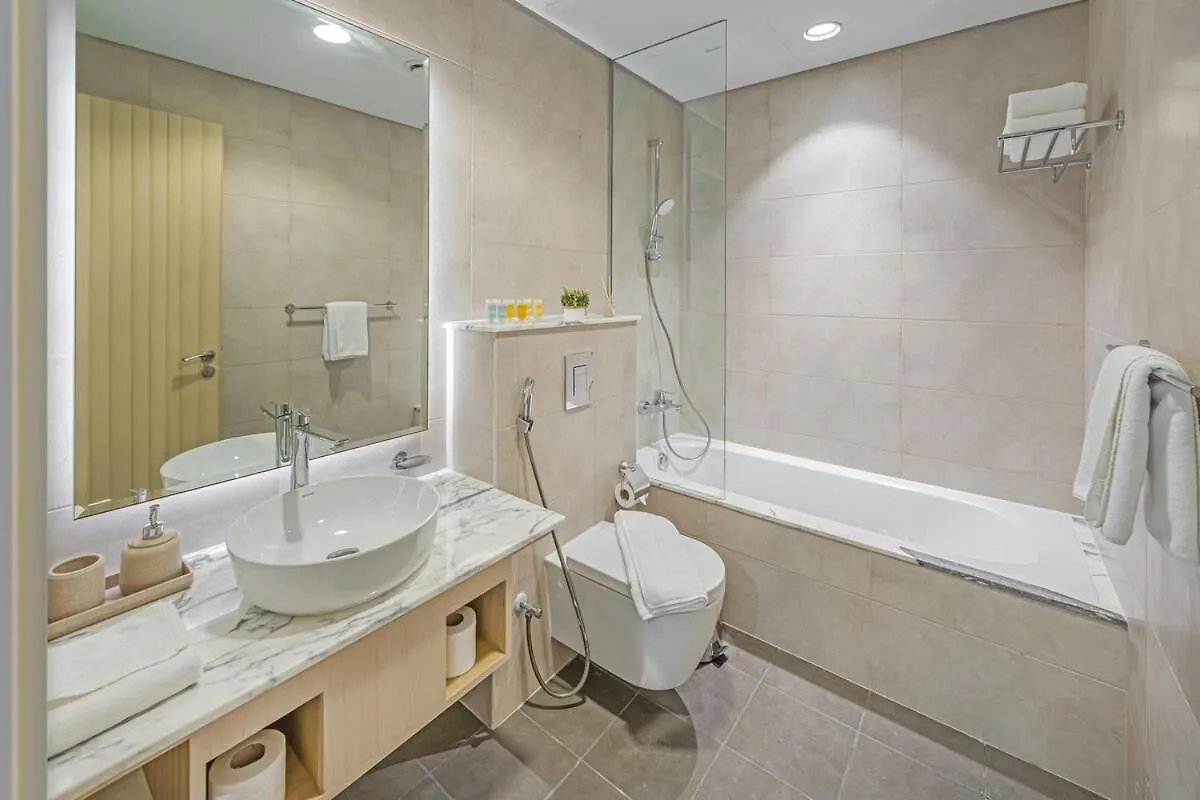 Appartamento 3 Bedroom - Pool Access - 7 Mins To Dubai Mall - Sun Set View