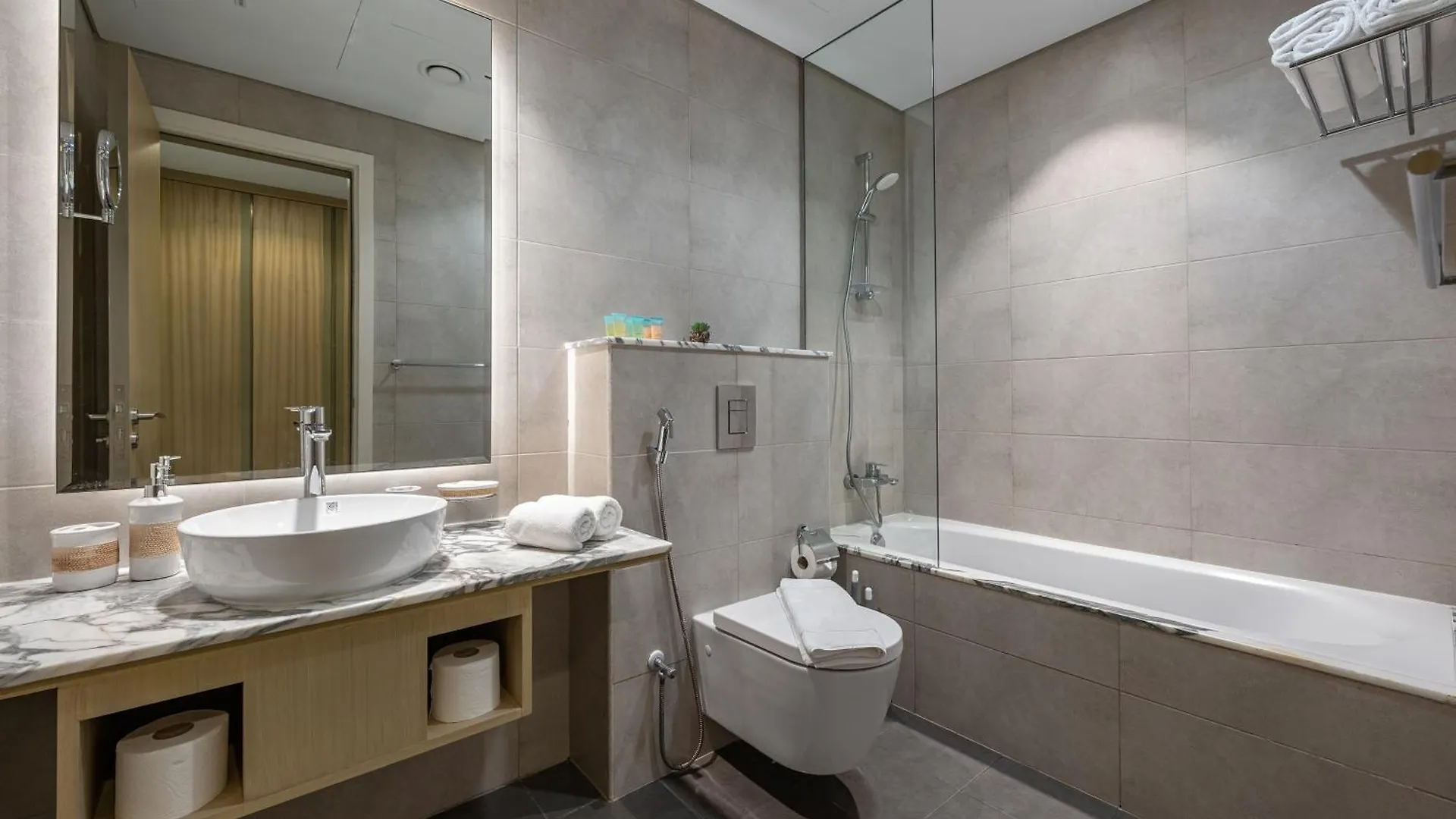 아파트 3 Bedroom - Pool Access - 7 Mins To Dubai Mall - Sun Set View 아랍에미리트
