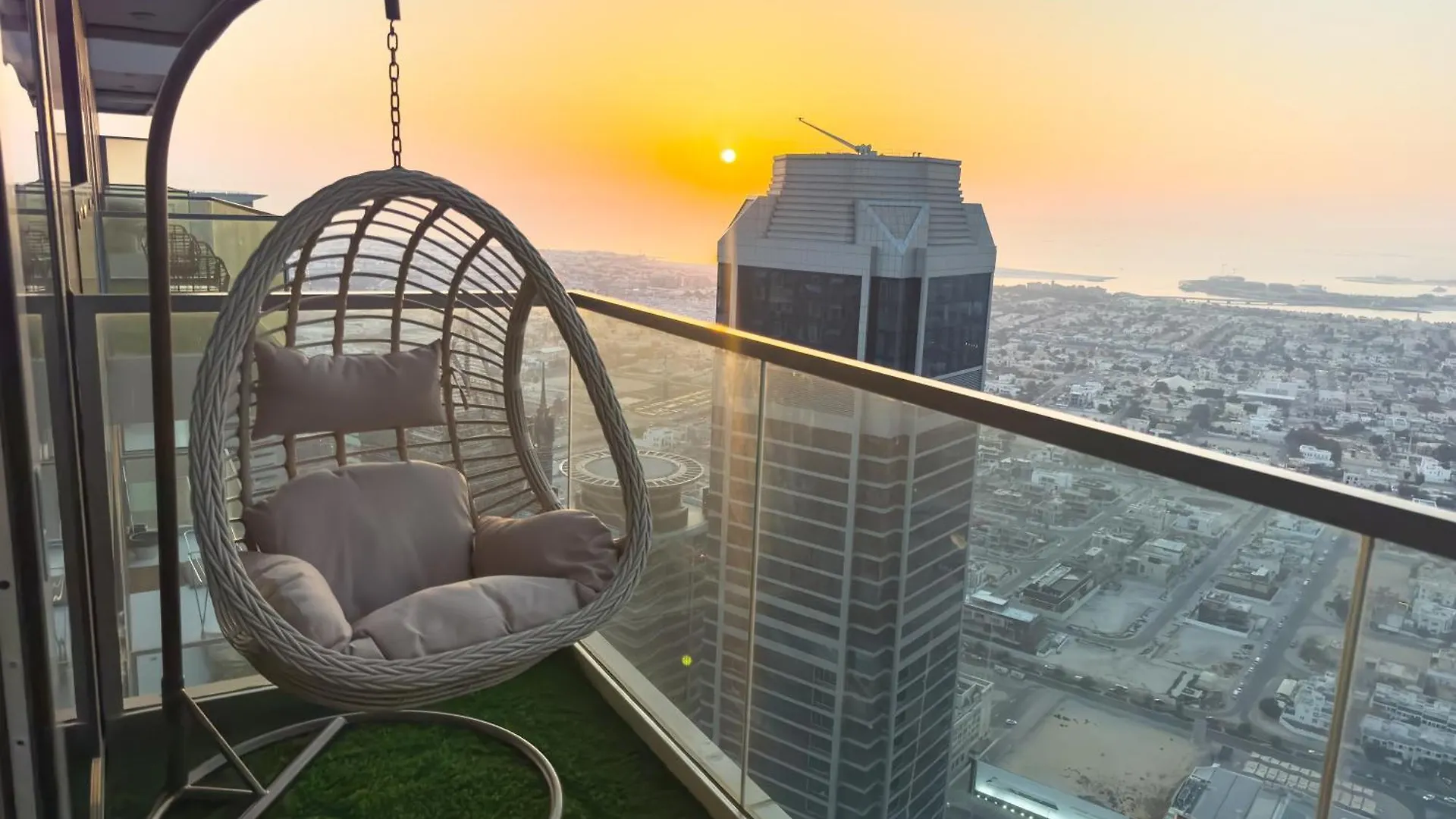 아파트 3 Bedroom - Pool Access - 7 Mins To Dubai Mall - Sun Set View 아랍에미리트